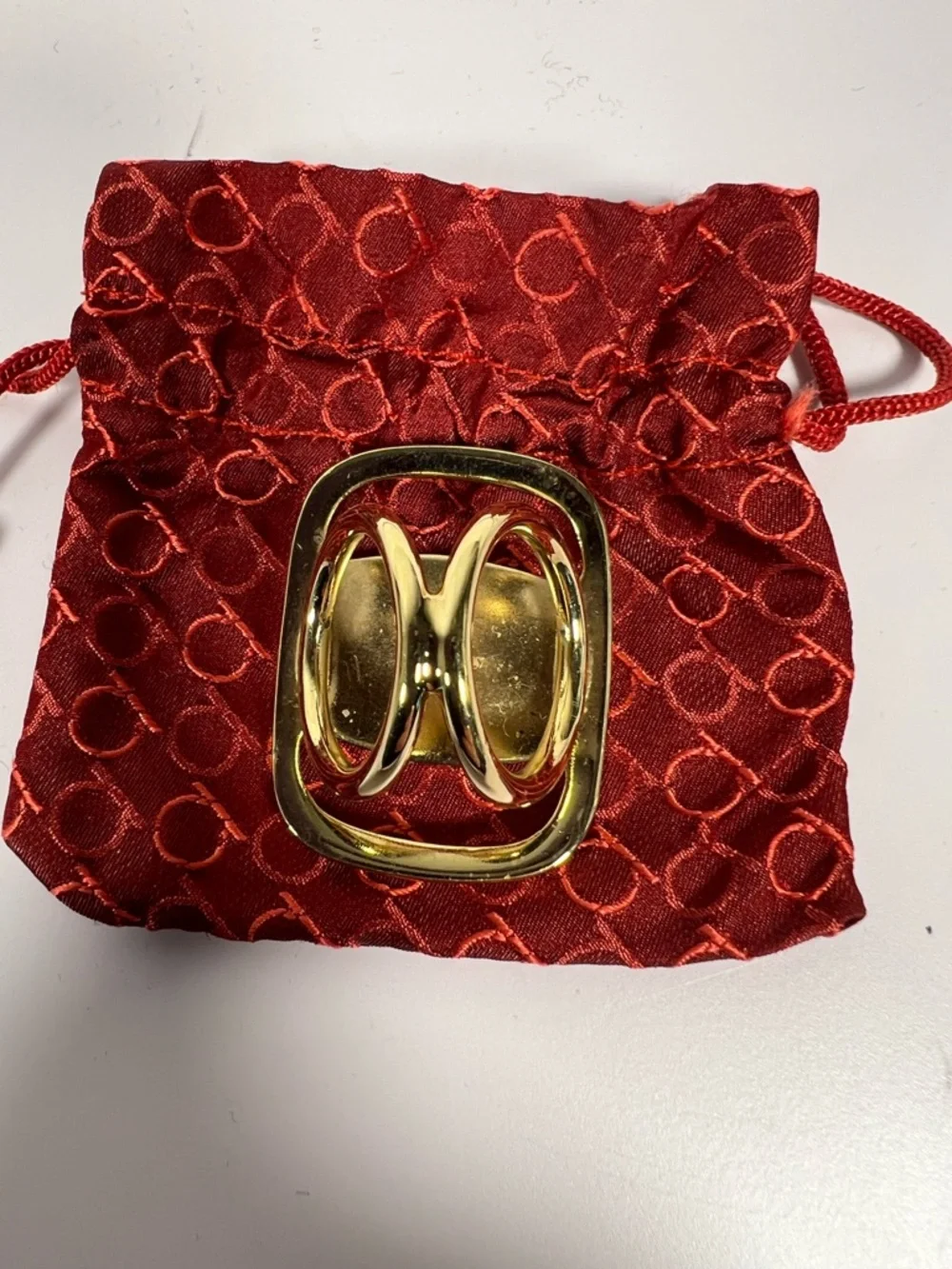 Ferragamo Gancini Gold Tone Scarf Ring Clip Italy